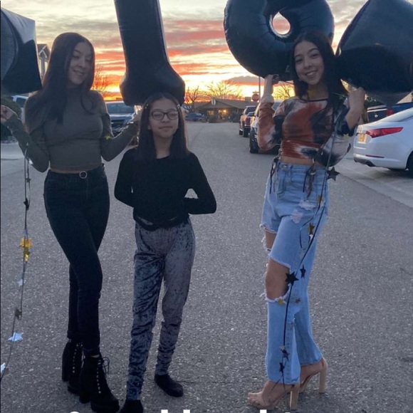 Meet your Posher, Shirley - Picture 4 of 8